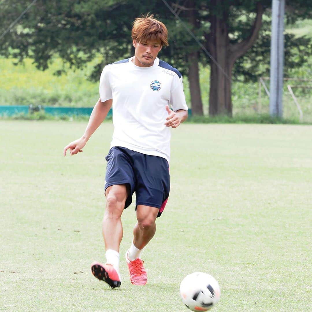 FC町田ゼルビアさんのインスタグラム写真 - (FC町田ゼルビアInstagram)「本日のトレーニングフォト(10枚)👟⚽️ スワイプしてね→📸 . 🗓10月3日(土) 1️⃣ #ノリエガエリック 2️⃣ #小田逸稀  3️⃣ #岡田優希 4️⃣ #奈良坂巧 5️⃣ #福井光輝 6️⃣ #大谷尚輝 7️⃣ #マソビッチ 8️⃣ #中島裕希 9️⃣ #平戸太貴 🔟 #廣末陸   #FC町田ゼルビア #zelvia #Jリーグ #サッカー #スポーツ #soccer #football #jleague #町田 #svolme #トレーニング #イケメン」10月3日 16時57分 - fcmachidazelvia