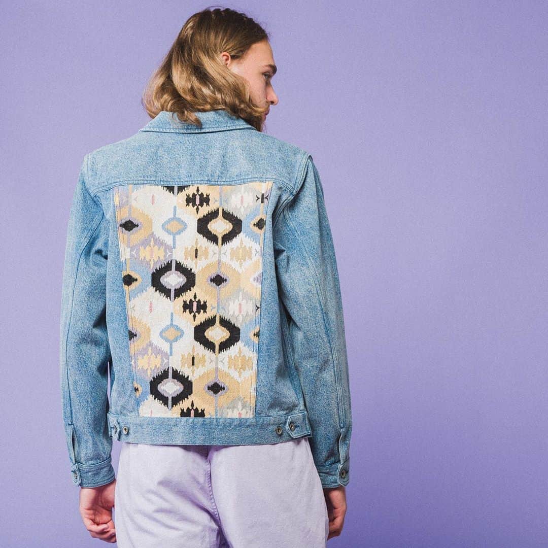 パブリッシュブランドのインスタグラム：「Crawford - heavyweight denim collared workwear jacket, double chest patch flap pockets, and contrast Ganado fabric on the back panel. . . . . #publishbrand #todayfortomorrow #goodvibrations #denimjacket #ganado」