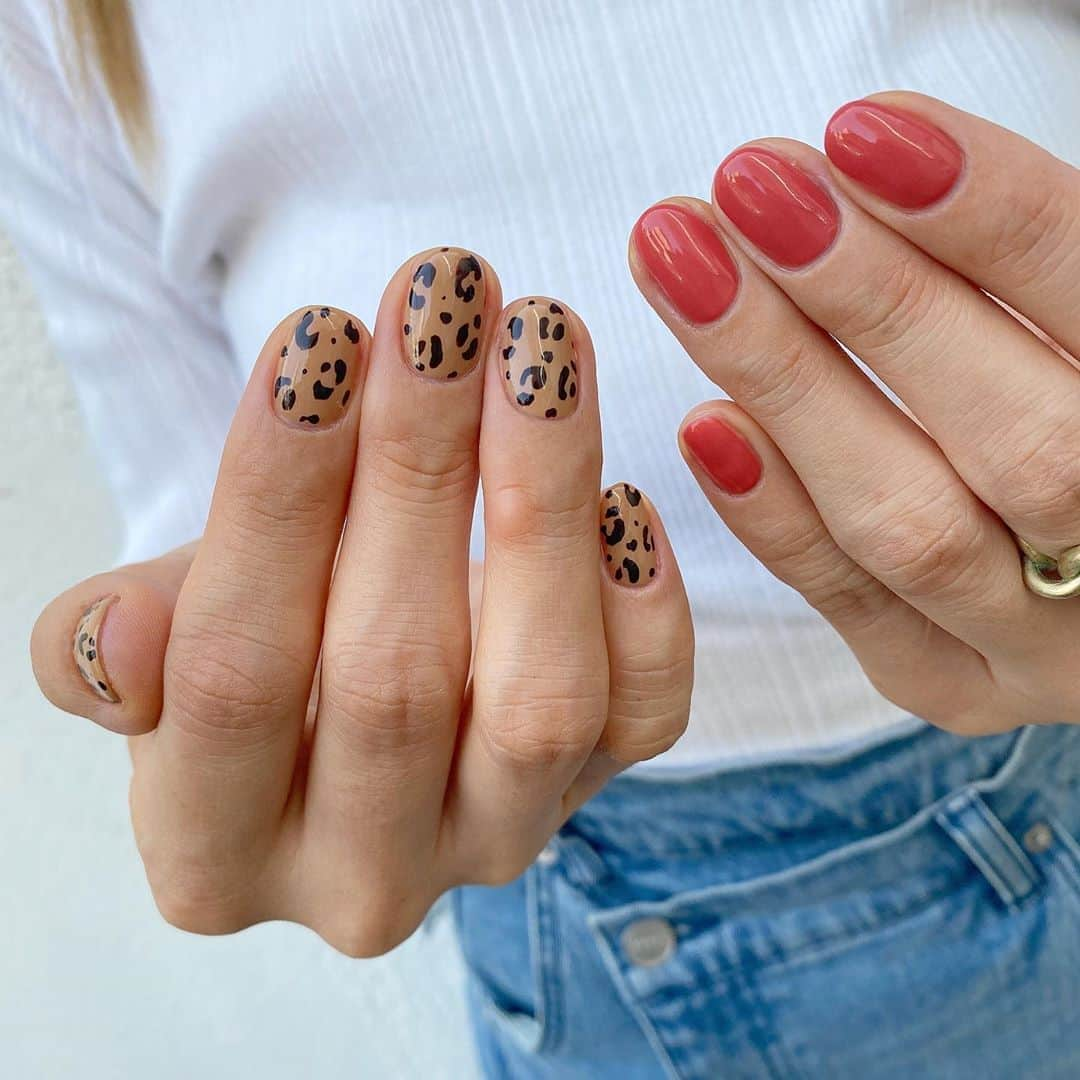 Kana Kobayashiさんのインスタグラム写真 - (Kana KobayashiInstagram)「レオパードとブラッドオレンジですっかり #秋モード 💅 #nails #leopard #Anela #ネイル #レオパード #ネイルデザイン #ブラッドオレンジ #新日本橋 #三越前 #秋ネイル #ご新規様大歓迎」10月3日 10時33分 - anela_kana