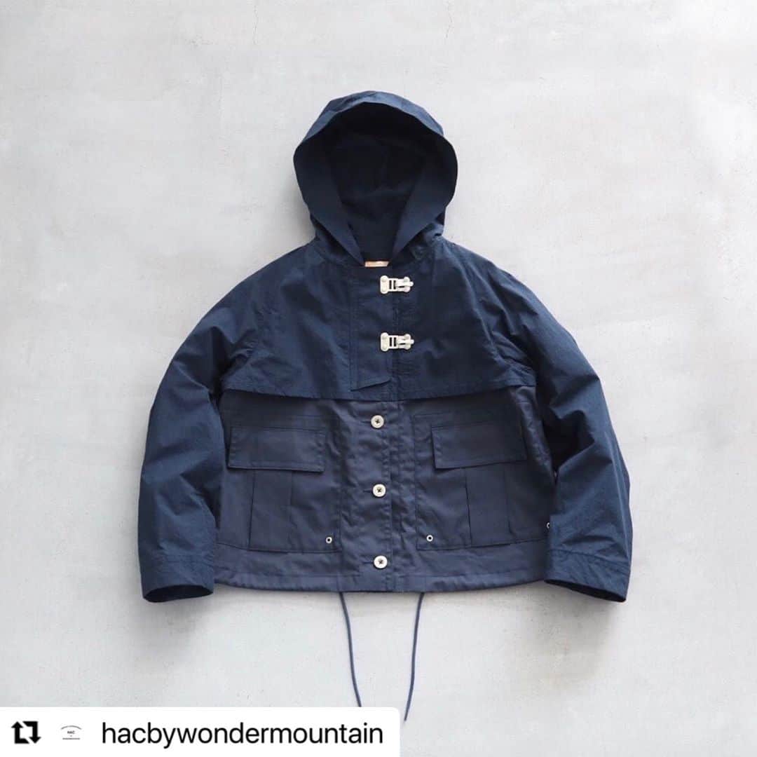wonder_mountain_irieさんのインスタグラム写真 - (wonder_mountain_irieInstagram)「#Repost @hacbywondermountain with @make_repost ・・・ _ ［ 2020FW Collection ］ Nigel Cabourn WOMAN / ナイジェル ケーボン ウーマン “DECKWEAR BLOUSON” ￥49,500- _ 〈online store / @digital_mountain〉 https://www.digital-mountain.net/shopdetail/000000012272/ _ 【オンラインストア#DigitalMountain へのご注文】 *24時間注文受付 * 1万円以上ご購入で送料無料 tel：084-983-2740 _ We can send your order overseas. Accepted payment method is by PayPal or credit card only. (AMEX is not accepted)  Ordering procedure details can be found here. >> http://www.digital-mountain.net/smartphone/page9.html _ blog > http://hac.digital-mountain.info _ #HACbyWONDERMOUNTAIN 広島県福山市明治町2-5 2階 JR 「#福山駅」より徒歩15分 (水曜・木曜定休) _ #ワンダーマウンテン #japan #hiroshima #福山 #尾道 #倉敷 #鞆の浦 近く _ 系列店：#WonderMountain @wonder_mountain_irie _ #NigelCabournWOMAN #ナイジェルケーボンウーマン #NigelCabourn #ナイジェルケーボン」10月3日 11時02分 - wonder_mountain_