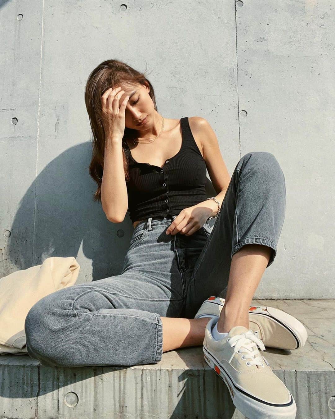 白雪のインスタグラム：「#🦙 #☀️」
