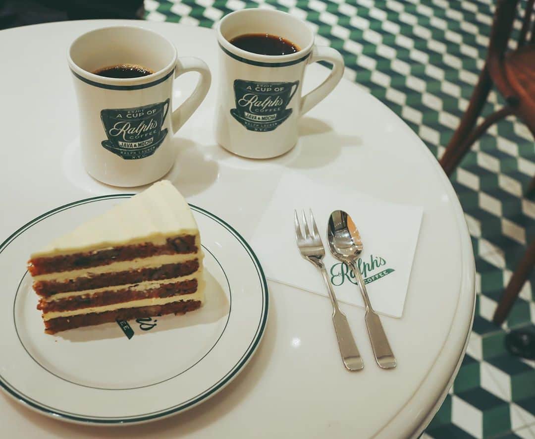 Kozue Kawabeのグルメインスタ