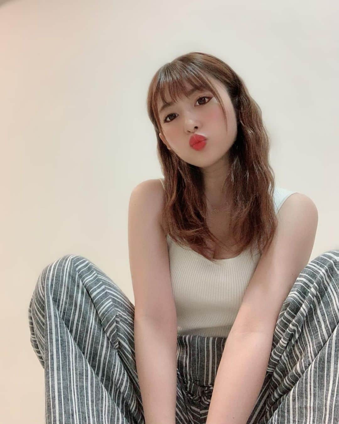 のインスタグラム：「💜 . . みんなは 土日 何して過ごすの☺️？ . . #holiday #october」