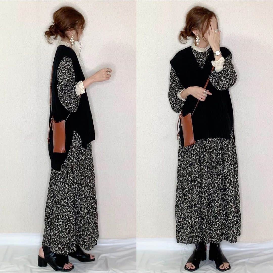 DHOLIC SNAPのインスタグラム：「@maayuutaさんの#dholicsnap⁠ 　⁠ VEST/DRESS：@dholic_official⁠ 　⁠ 【LADIES】⁠ #アンバランスロングベスト⁠ 全4色￥2,574(税込)⁠ ⁠ 【LADIES】⁠ #レースヘム花柄ワンピース⁠ 全2色￥3,982(税込)⁠ 　⁠ みなさんもぜひ#dholicsnap をつけて⁠ コーディネートを投稿してください📸💕⁠ 　⁠ ※上記以外のご着用アイテムにつきましては品切れ商品、または、私物となります。⁠ 　⁠ #DHOLIC#dholicism#fashion#ootd⁠ #プチプラコーデ#今日のコーデ#今日の服⁠ #ワンピース#ニットベスト#秋コーデ⁠ #休日コーデ#花柄ワンピース#ワンピースコーデ」