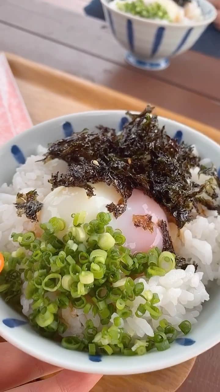 のインスタグラム：「♨️ . 大分別府温泉にて 地獄温泉卵ごはん🍚 . 最高の朝食🌞♡♡」