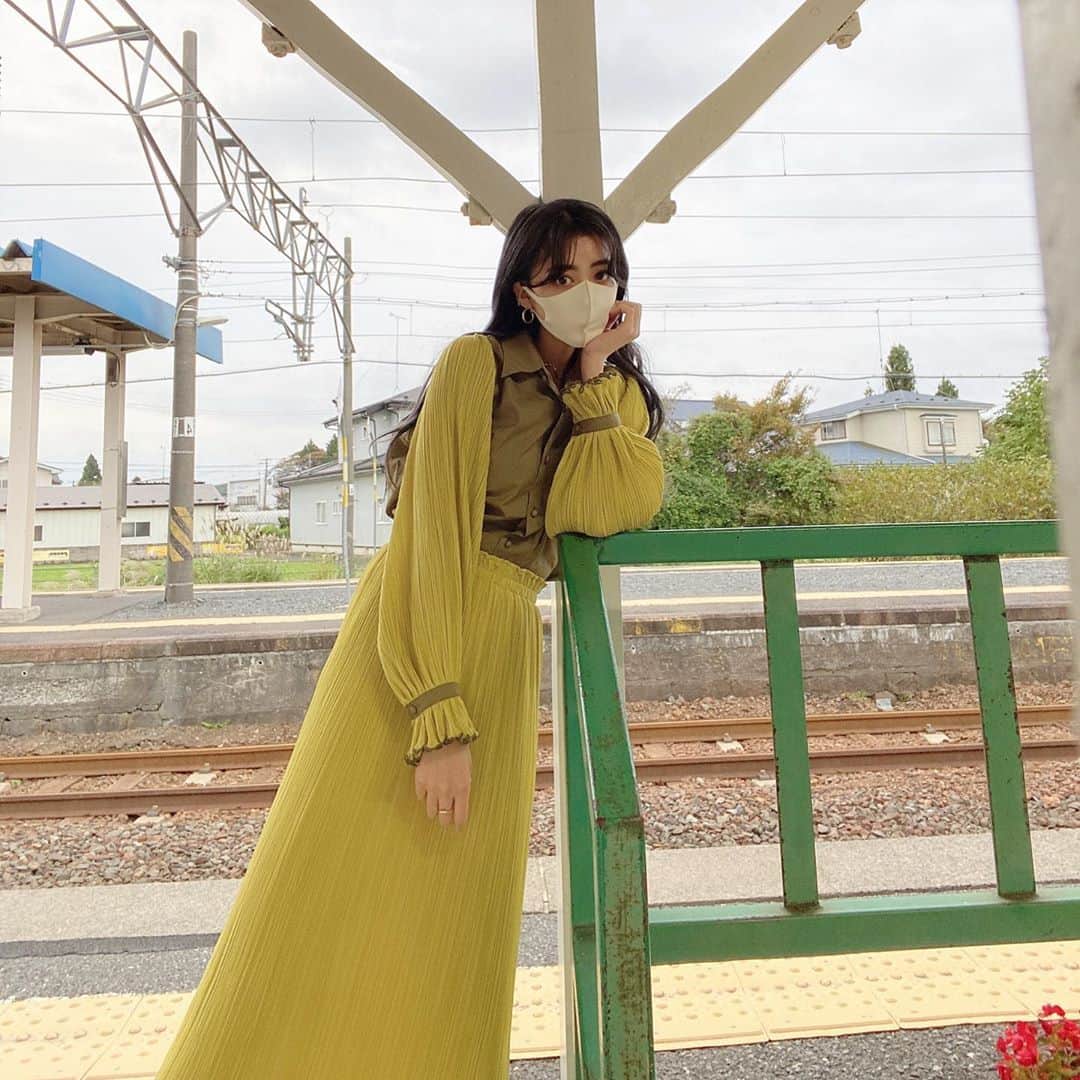 夏焼雅さんのインスタグラム写真 - (夏焼雅Instagram)「@asagiinyo ちゃんのアパレルブランド﻿ @poppy_tokyo のお洋服〜💛﻿ 早く着たくてうずうずしてた♡﻿ かわいい〜☺️﻿ ﻿ #poppytokyo  #あさぎーにょ ちゃん﻿ #apparel ﻿ #みやフク﻿ ﻿」10月3日 15時54分 - miyaaa0825
