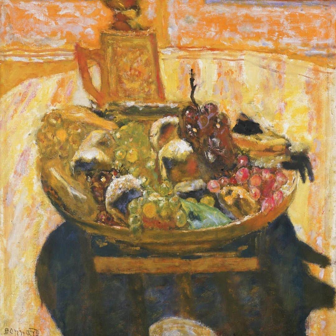 フィラデルフィア美術館さんのインスタグラム写真 - (フィラデルフィア美術館Instagram)「French artist #PierreBonnard, who was born #onthisday in 1867, is known for his use of colors. Bonnard was a painter, printmaker, and one of the key members of Les Nabis, a young group of forward-thinking post-impressionist artists in Paris in the late 1880s.  "Woman in a White Hat," around 1908, by Pierre Bonnard. "Still Life with a Bowl of Fruit," 1933, by Pierre Bonnard. "After the Shower," 1914, by Pierre Bonnard. "Landscape with a River in Stormy Weather, Vernon," 1914, by Pierre Bonnard.」10月4日 2時43分 - philamuseum
