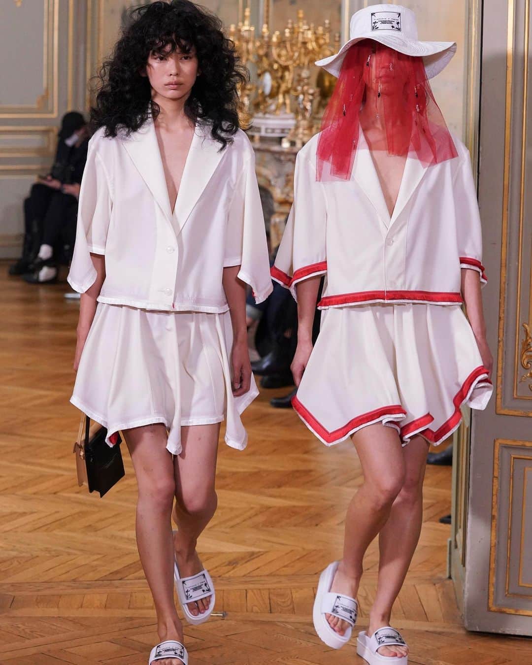 Fashion Weekのインスタグラム：「Double take 👯 On the runway at @prada's #PFW September 2020 show. Photo by @gettyimages」