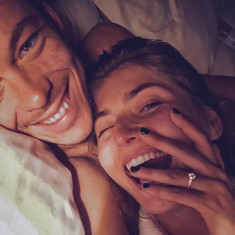 アンドレ・ロッテラーのインスタグラム：「She said yesss !  I ❤️ U @ania_niaa 😍」