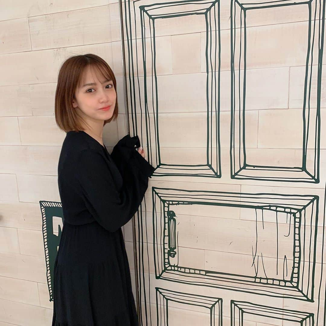 奥仲麻琴さんのインスタグラム写真 - (奥仲麻琴Instagram)「🚪💭」10月3日 17時55分 - okunaka_makoto