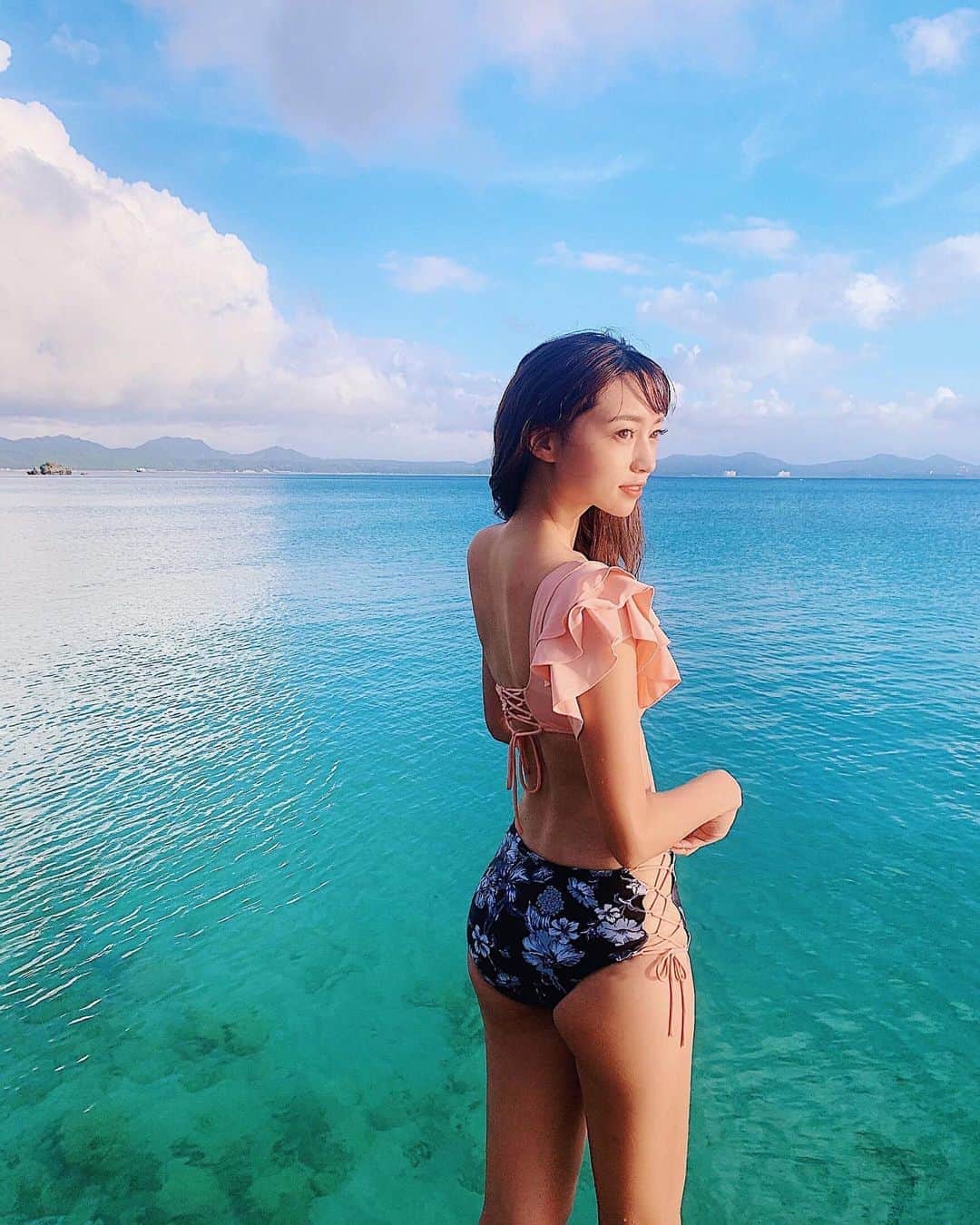 唯可（yuika）さんのインスタグラム写真 - (唯可（yuika）Instagram)「沖縄で携帯水没して画像失ったのに 奇跡的に戻ってきた画像🥺✨ . お気に入りの　@emiriawiz_official の 水着だよん👙🤎着てるとだいたいどこのか聞かれる可愛すぎる水着🤤💕 . また綺麗な海に出会いたいなぁ🏖 . . . #emiriawiz#bikini#swimwear#sea#okinawa#okinawajapan#沖縄#名護#沖縄旅行 #沖縄グルメ#なきじん#みんな島#水納島#水着#ハイウエスト#ビキニ#エミリアウィズ#女子旅#マリンスポーツ#海#宮古島」10月3日 18時25分 - yu.i.k.a