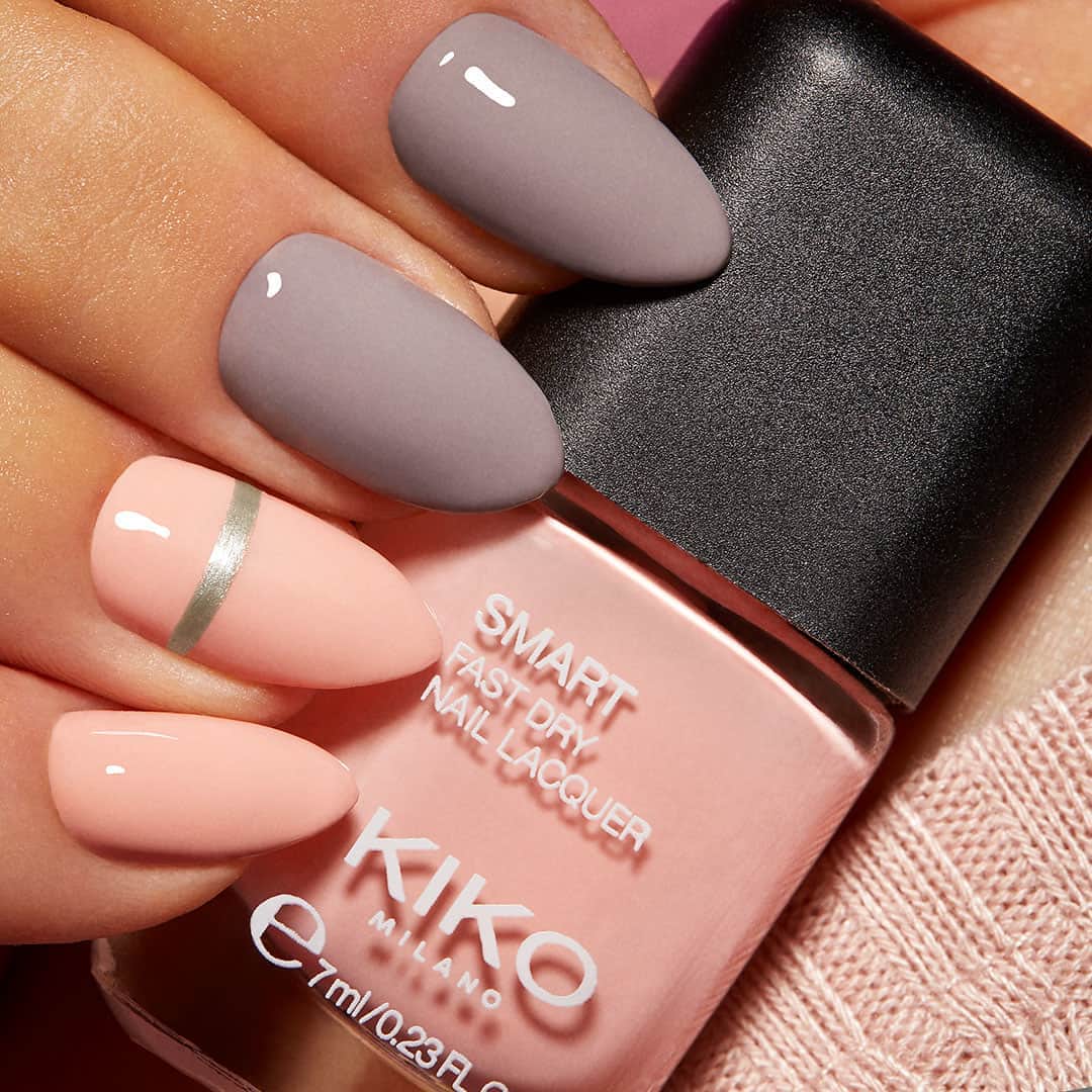 KIKO MILANOさんのインスタグラム写真 - (KIKO MILANOInstagram)「Baby pink or soft grey? 💅🏼 Drop a comment below and let us know which you prefer! Smart  Nail Lacquer 50-56-94」10月3日 18時30分 - kikomilano