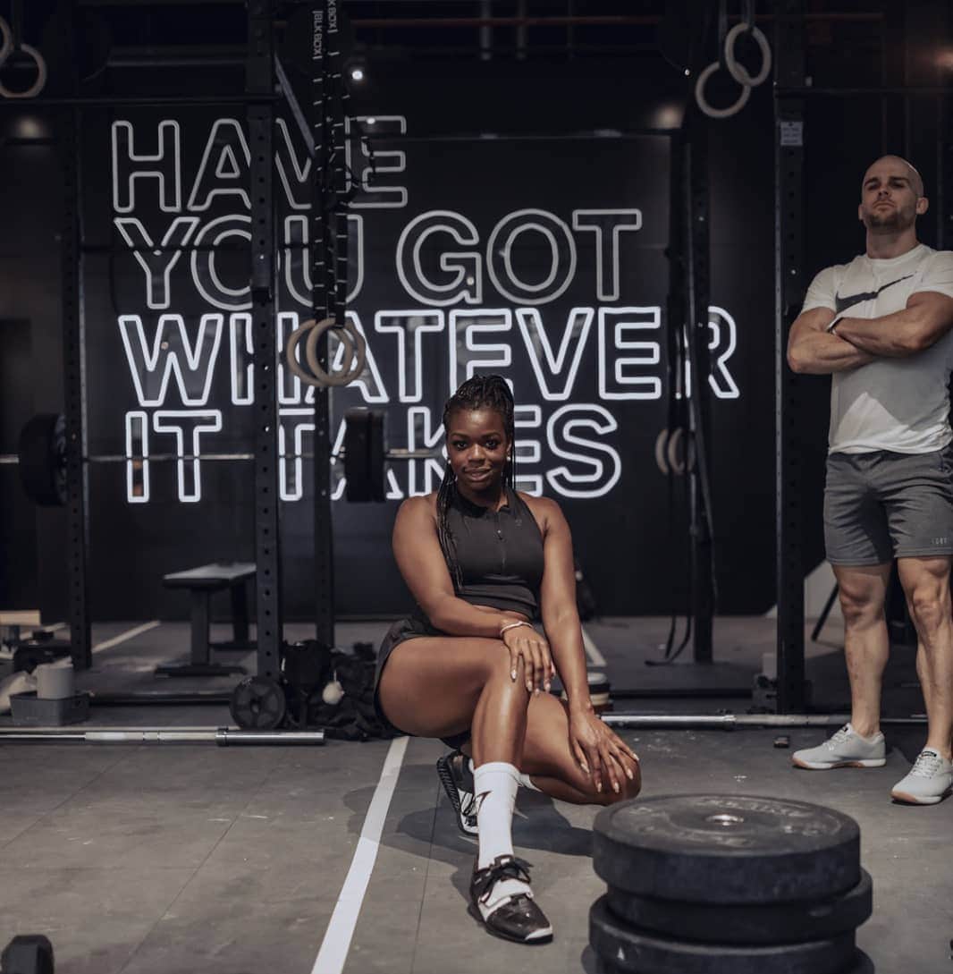 アシャ・フィリップさんのインスタグラム写真 - (アシャ・フィリップInstagram)「Have you got whatever it takes?⁣ ⁣  📸:⁣ @photographermarkjames ⁣ ⁣ ⁣  ⁣ @gymshark #Fitness #Gymgirl #Gymshark #CrossFit #Workout #Tracknation #Lift⁣ #Energy ⁣」10月3日 18時57分 - missashaphilip