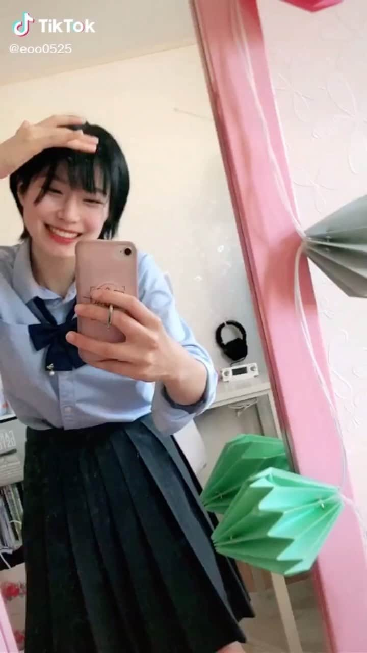 【TikTok】高校生エンタメ研究所のインスタグラム