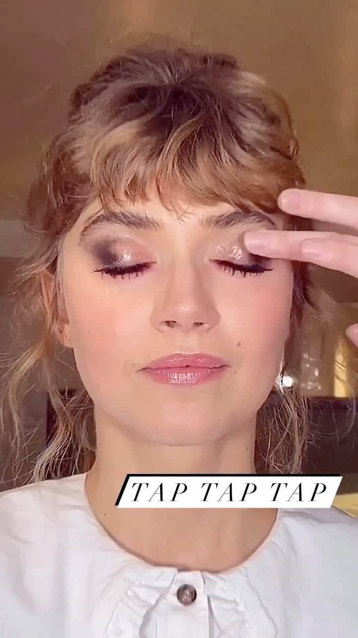 JO BAKERのインスタグラム：「I M O G E N • P O O T S 🇬🇧 Love to liven up a smokey with some wet look gloss!!! #taptaptap #makeup by me #jobakermakeupartist on @impoots #imogenpoots #makeuptutorial #makeuplooks #makeupartist #makeupartist #makeupideas #makeuplife #glossylids #glossy #redcarpet」