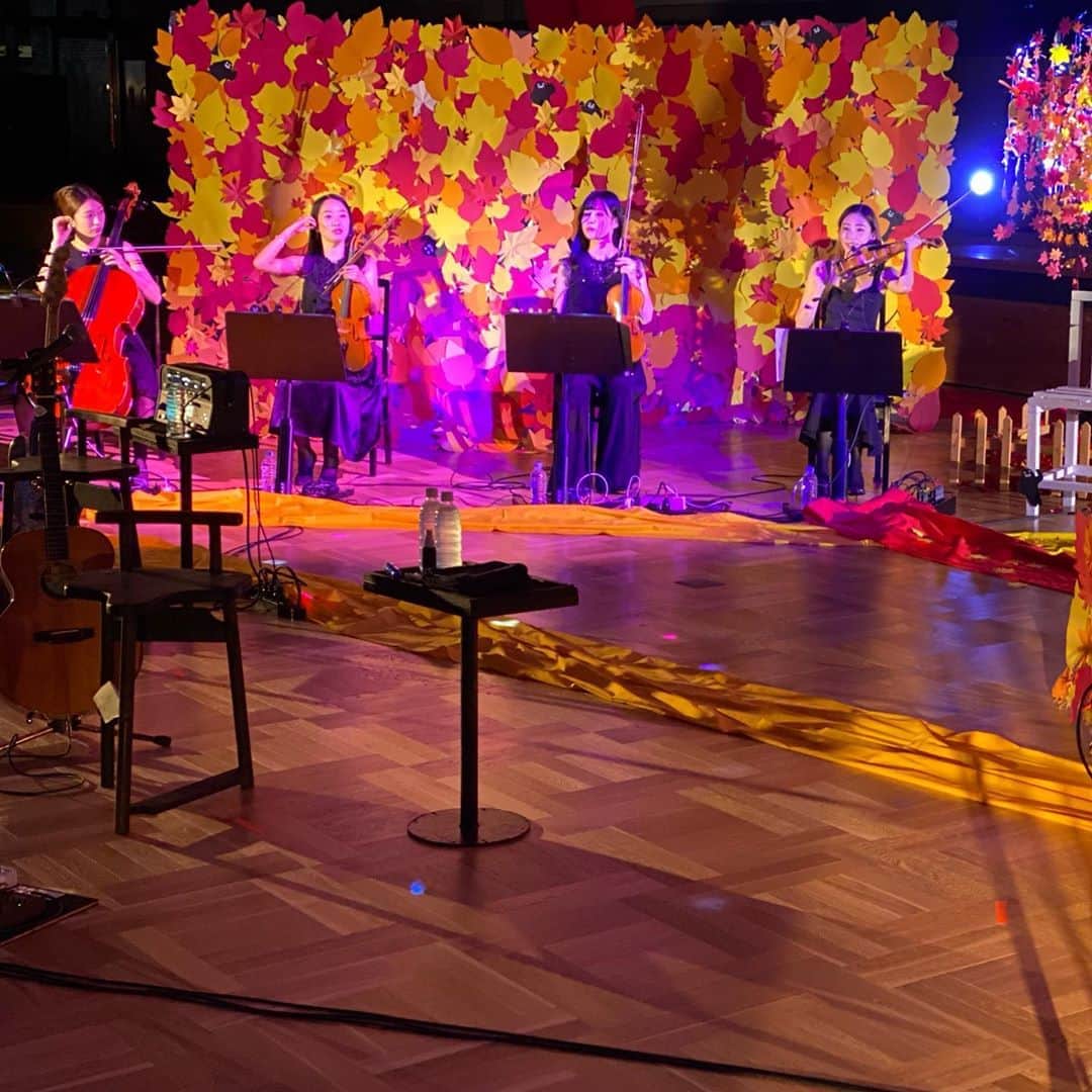 TERUのインスタグラム：「Live at home vol.4  始まります！」
