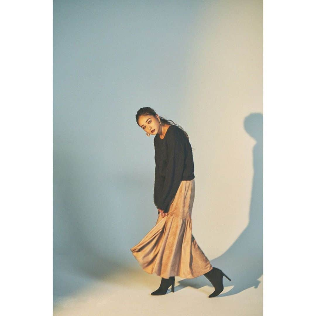 RESEXXYさんのインスタグラム写真 - (RESEXXYInstagram)「﻿ 【WEB MAGAZINE 第二弾】﻿ ﻿ Autumn  Collection feat.MIYU IKEDA﻿ ﻿ ﻿ みちょぱこと池田美優さん(@michopa1030)を﻿ 起用したWEB MAGAZINE 第二弾が﻿ 公式サイトRUNWAY channelにて公開中！﻿ ﻿ ﻿ 8周年を記念して前回に引き続き、﻿ 池田美優さんご自身に﻿ 2体コーディネートして頂きました♡﻿ ﻿ ﻿ ご本人によるコーディネートの解説は﻿ IGTVをチェック！﻿ ﻿ ﻿ WEB MAGAZINEは﻿ TOP(@resexxy_official)よりご覧下さい。﻿ ﻿ ﻿ #resexxy #resexxy_official﻿ #リゼクシー　#リゼコーデ﻿ #池田美優　#みちょぱ」10月3日 19時33分 - resexxy_official