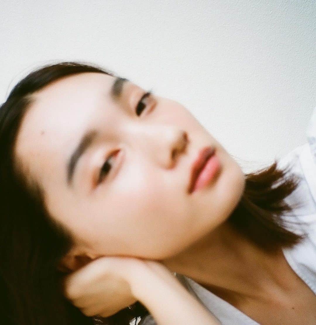 新野尾七奈さんのインスタグラム写真 - (新野尾七奈Instagram)「film版🎞」10月3日 19時44分 - nanagirl7