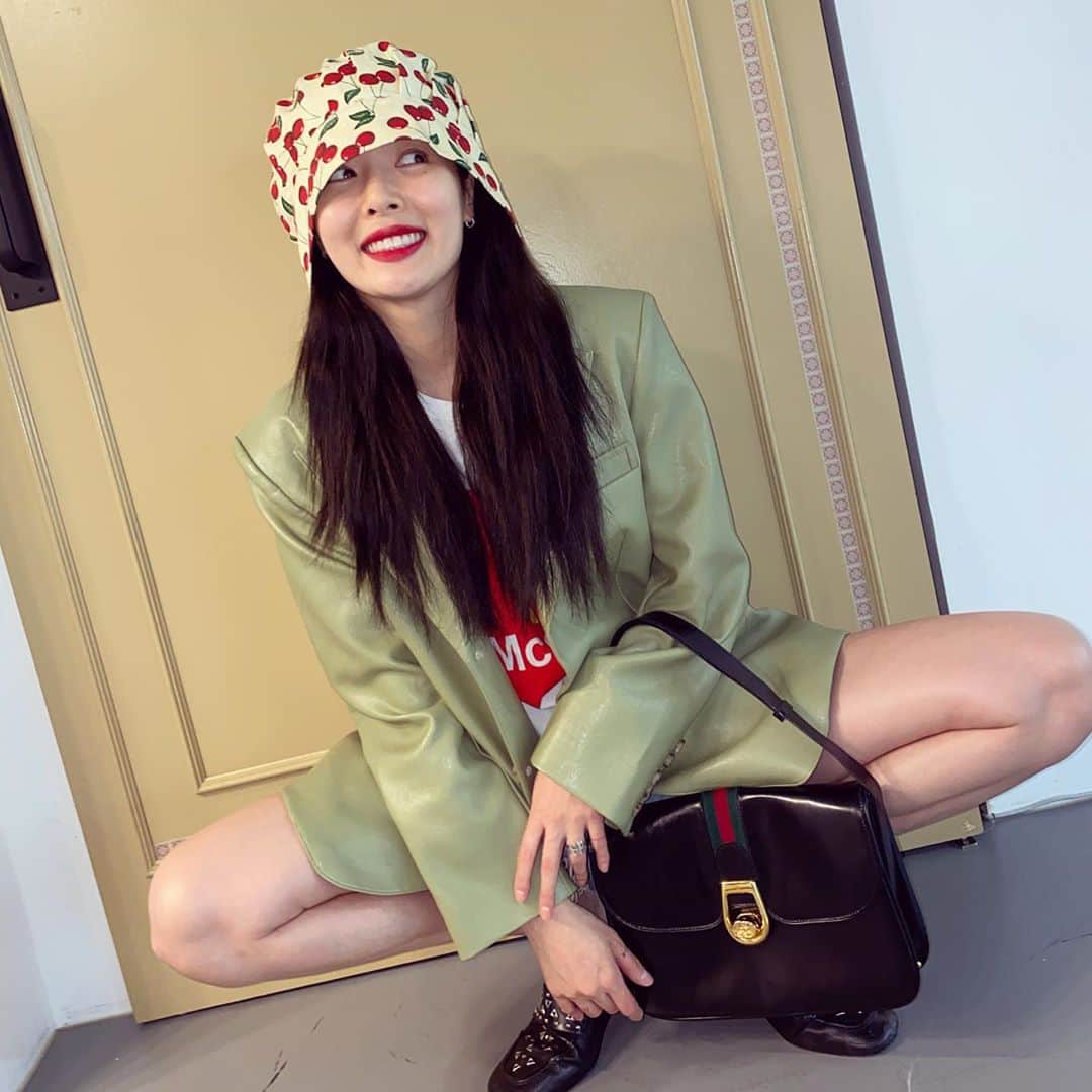 ヒョナ さんのインスタグラム写真 - (ヒョナ Instagram)10月3日 20時00分 - hyunah_aa