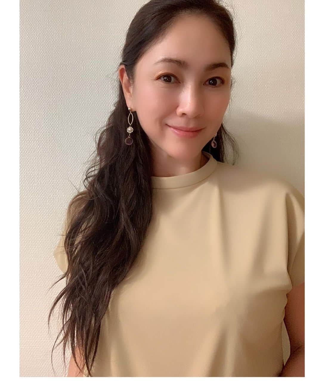 田中悦子さんのインスタグラム写真 - (田中悦子Instagram)「今日は暑いくらいでした😅⠀ ⠀ 朝はウォーキング、 午後からは息子とランチ&お買い物で楽しい時間を過ごしましたよ😌⠀ ⠀  #土曜日 #休日 #休日の過ごしかた #時間経つの早い #アラフィフ #code #fashion  #ユニクロ #uniqlo」10月3日 20時17分 - etsuko.reborn25