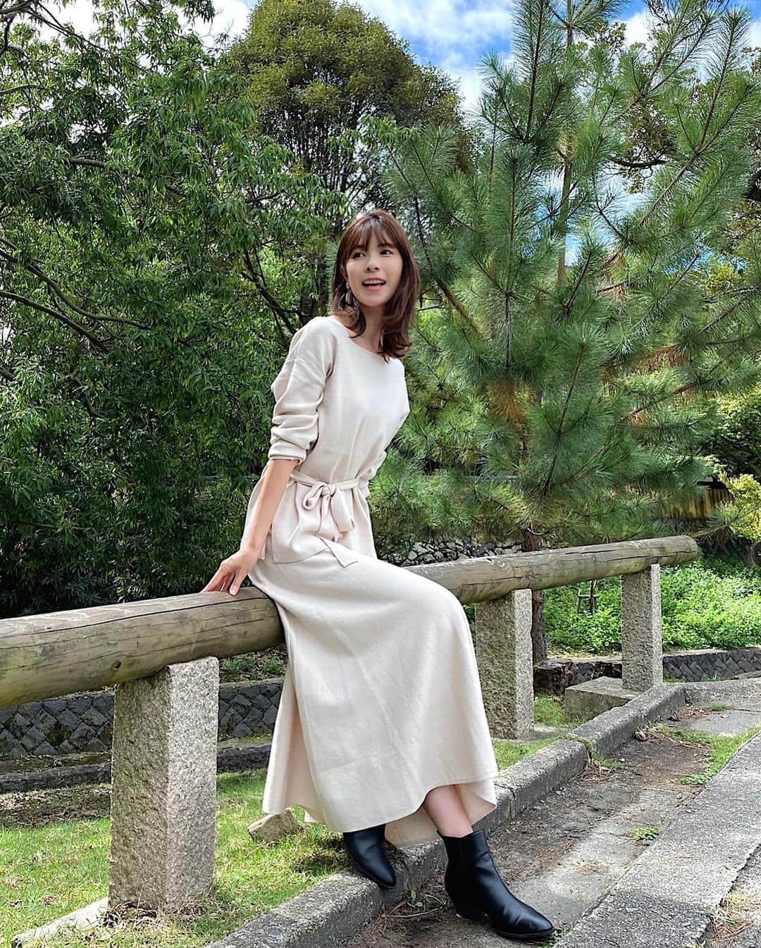 Yuika Matsuさんのインスタグラム写真 - (Yuika MatsuInstagram)「#outfit  . . #セトレならまち さんで 着ていて質問が凄くきたこの セットアップなんですが。。 . #グレイル  @grl_official のだよ🤍 . . もちもちな肌触りで しっかりしてるから高見え✌︎ ¥2,099にはとても見えません😏 . . 田中みな実さんがモデルで着用していて めっちゃ可愛かったから 女の子らしくなりたくて、、ポチり🤫 . . 別のカラーも欲しいくらい 好き💛 . . . . #grl #グレイル #大人コーデ #大人カジュアル  #ootd#ootdfashion #outfit  #セットアップ #田中みな実買い」10月3日 20時20分 - yuika00802