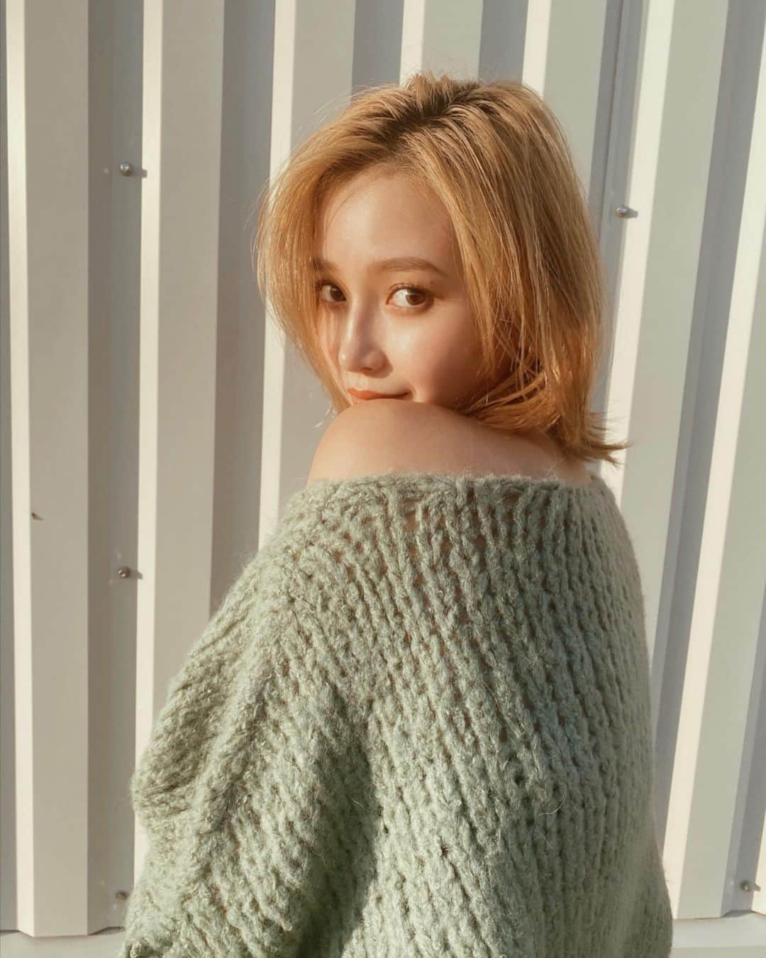 杉本美穂さんのインスタグラム写真 - (杉本美穂Instagram)「・ ・ もうすぐニットの季節🍃」10月3日 20時26分 - sgmt_miho