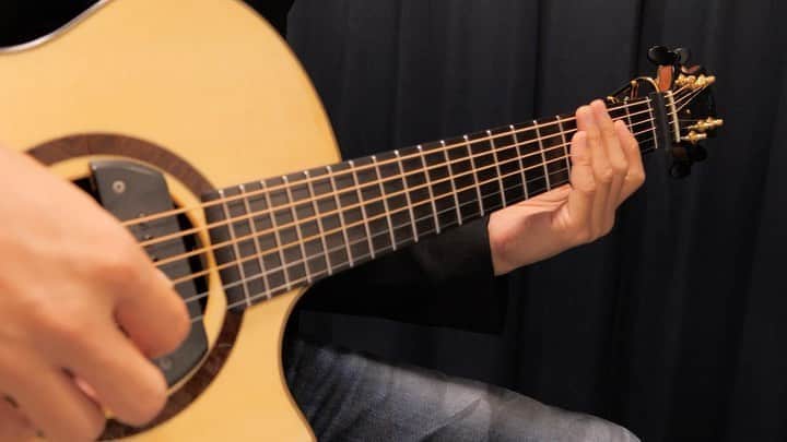 のインスタグラム：「fair wind -Original song-﻿ From 1st Album『FRIEND』﻿ TAB→https://www.mymusicsheet.com/YMusicOffice﻿ YouTube→https://www.youtube.com/c/YukiMatsuiOfficial﻿ ﻿ ♪﻿ ♪﻿ ♪﻿ ﻿ #yukimatsui #松井祐貴 #fingerstyle #fingerstyleguitar #fingerpicking #acoustic #acousticguitar #pickariff @pickariff #guitarsdaily @guitarsdaily #guitarstagram @guitarstagram #solosection #guitarsarebetter @guitarsarebetter #talentedmusicians #lickwars @lickwars #riffwars  @riffwars #riffwarsacoustic #pickupmusic #acousticartists #musicians #guitarplayer #instaguitar #Daddario #DaddarioStrings  #shubbcapos @shubbcapos #schenkguitars #schenk」