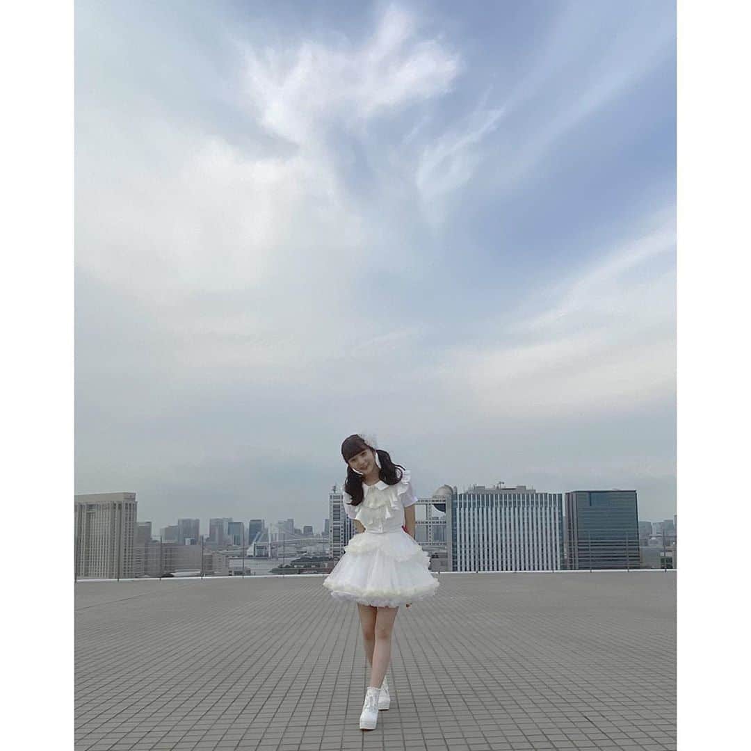 田島櫻子さんのインスタグラム写真 - (田島櫻子Instagram)「PeeltheApple初お披露目ありがとうございました！！もう最高の1日でした💍！2ステージあっという間でした、、、 次は直接会いたいですね🐰♡」10月3日 20時53分 - sakurako219