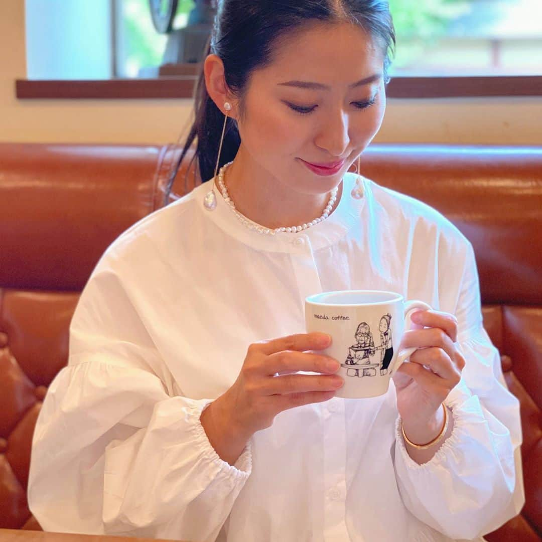 木本泉さんのインスタグラム写真 - (木本泉Instagram)「-﻿ 前田珈琲へ﻿ ﻿ 濃いめのコーヒー☕️﻿ ﻿ ラテのカップが可愛すぎて﻿ アイスコーヒーを入れていただきました😅﻿ ﻿ こーゆーイラスト、癒されるます✨﻿ ﻿ #前田珈琲#喫茶店#京都カフェ#高台寺」10月3日 20時55分 - izumikimoto