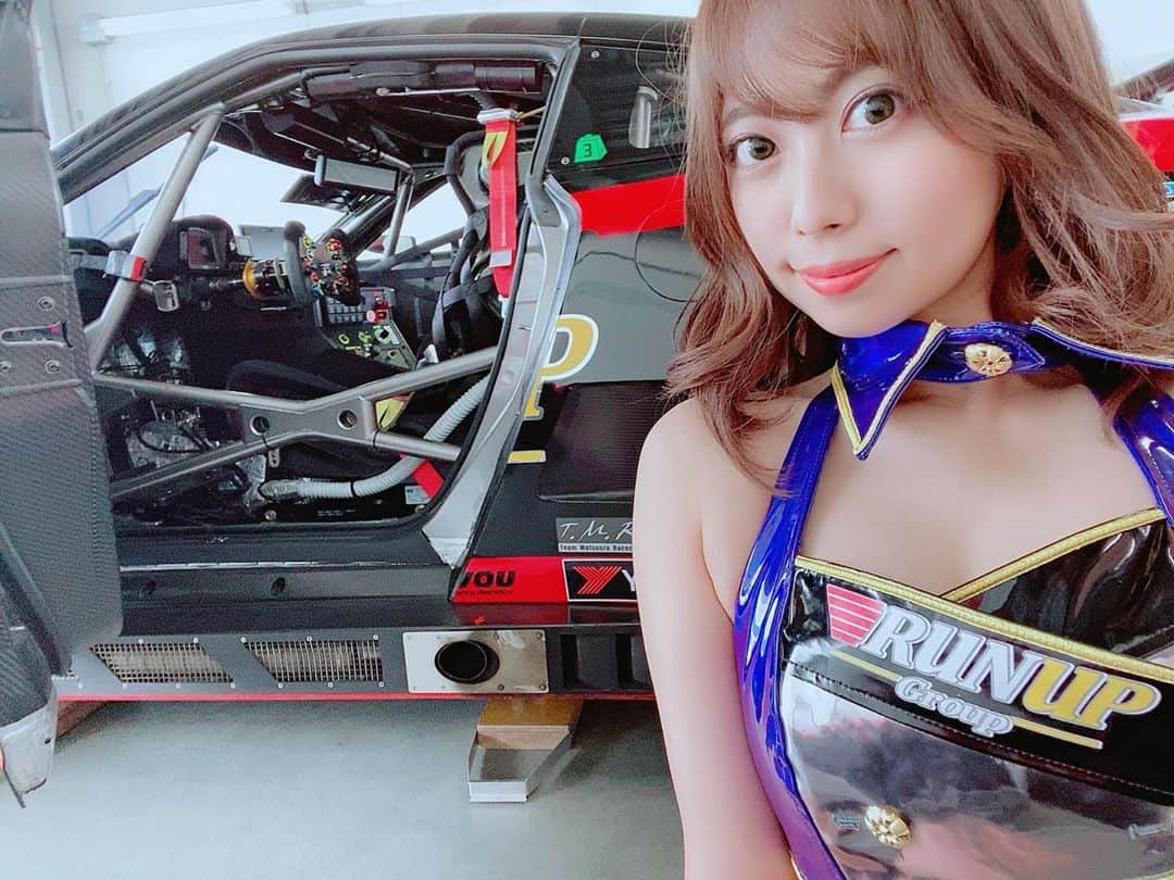 のインスタグラム：「今日は第５戦　#SUPERGT #富士スピードウェイ . 待ちに待った開幕。ずっと無観客でしたが、はじめて近くで見れて嬉しかったです😆 . Q1 3位 Q2 16位　でした . Q2田中選手アタック中にトラブルがあったみたいですがご無事で良かったです！　 明日は決勝です！ 追い上げ応援しましょう🏎🏁  #青木孝行 #田中篤 #ROCK254 #KMS #MIDORI #Dlanguage #ﾀﾞｲﾜｵｰﾄﾓﾋﾞﾙｽﾞ #DAISHIN  #RUNUP #FSW #SUPERGT2020  #360号車 #supergt #runupsports #NissanMS #rivauxjapan #時計 #car」