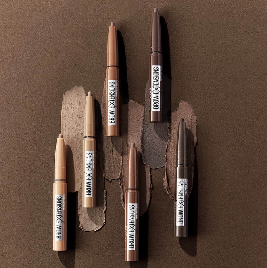 Maybelline New Yorkさんのインスタグラム写真 - (Maybelline New YorkInstagram)「Let your brows be the star🌟 of your fall makeup look with our #browextensions pomade crayon. This fiber-infused formula gives you a fuller look for that boy-brow you’ve always wanted. Tap to shop!」10月3日 21時51分 - maybelline