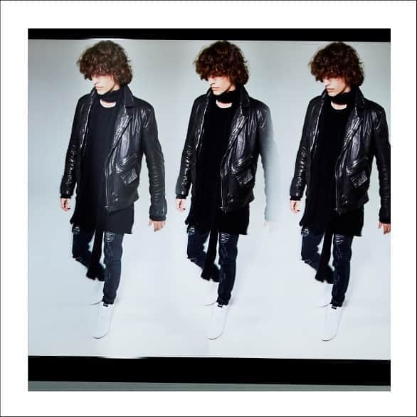 ザゴンマンのインスタグラム：「Xagon man what a cool stuff.  #fashion #style #love #instagood #like #photography #photooftheday #beautiful #follow #instagram #picoftheday #model #bhfyp #art #me #beauty #instadaily #smile #likeforlikes #ootd #followme #moda #fashionblogger #myself #cute #happy #instalike #photo #girl #bhfyp」
