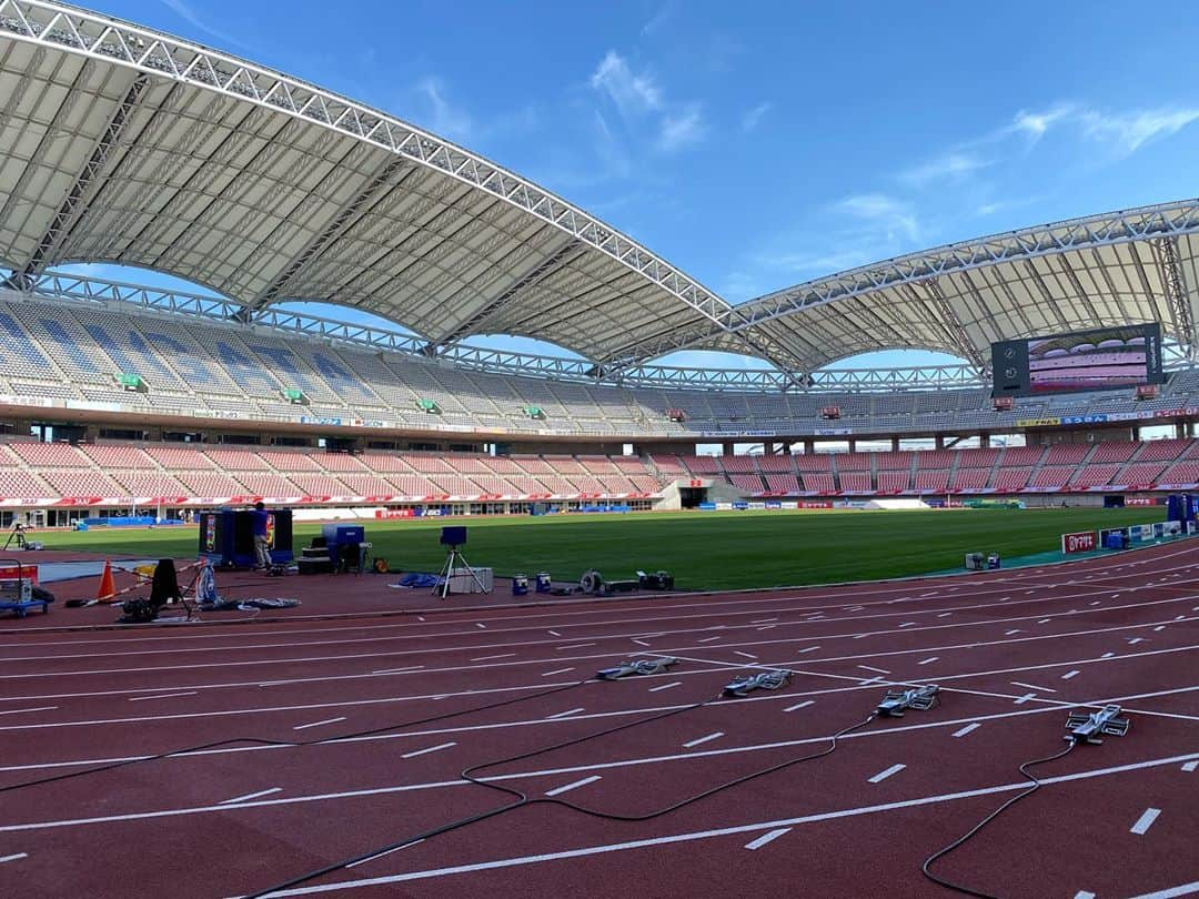 山中日菜美さんのインスタグラム写真 - (山中日菜美Instagram)「２回目の日本選手権に出場しました。  試行錯誤しながらの中の試合で、なかなか噛み合わず苦しいシーズンが続いていますが今は耐えて前向いてやるしかないです。 乗り越えてやる！という気持ちしかないです。 楽しむことなど、大切にしているものは見失わないように自分らしく競技と向き合っていきます😊  次の試合に向けて練習頑張ります！  LINEなど応援メッセージありがとうございました！すごく嬉しかったです🙇‍♀️」10月3日 22時48分 - hnm__n