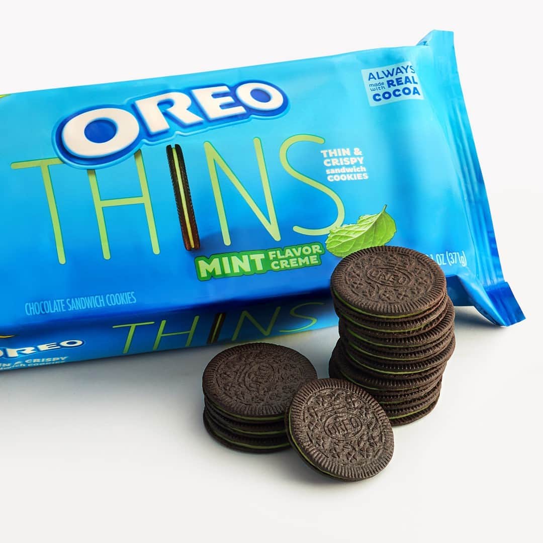 OREOさんのインスタグラム写真 - (OREOInstagram)「Mint Thins are the same two words, just a different order, and a more delicious treat 😏」10月3日 23時01分 - oreo
