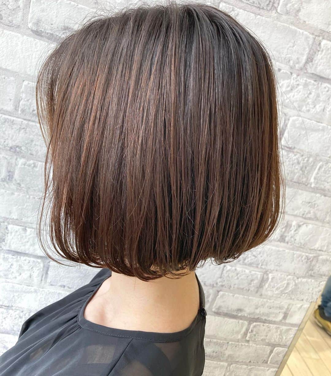 のインスタグラム：「内巻き系の楽してお洒落なやつ  #ボブ #内巻きボブ #内巻き #ブランジュカラー」
