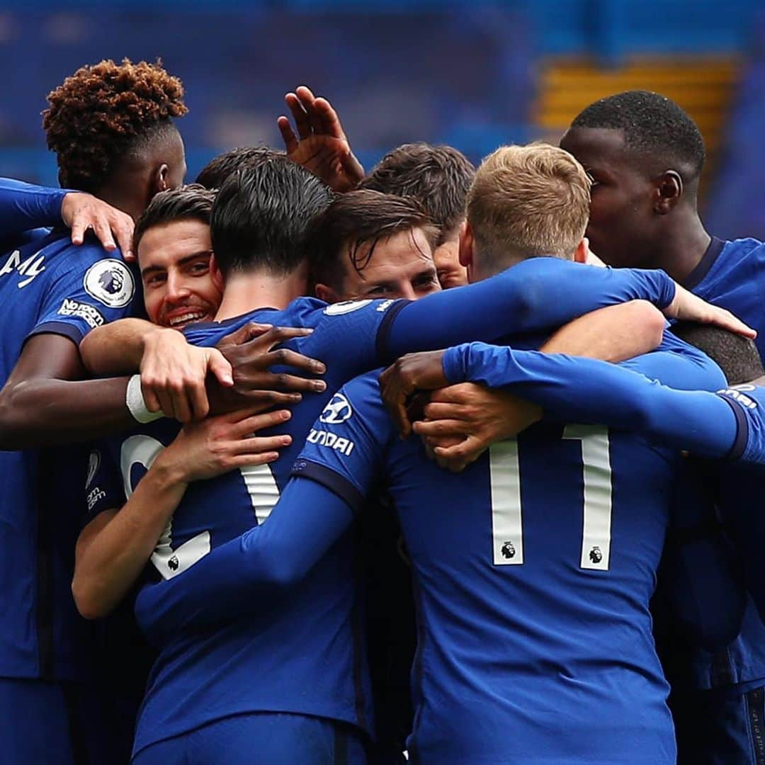 ジョルジェ・ルイス・フレーロさんのインスタグラム写真 - (ジョルジェ・ルイス・フレーロInstagram)「What a day at Stamford Bridge!  (1️⃣ + 1️⃣) x 2️⃣ = 🔵💪#JJump #topteam #chelsea #CFCCRY #CFC #home」10月3日 23時41分 - jorginhofrello