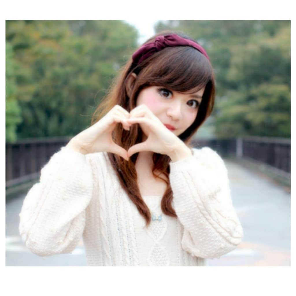 hoshizaki eriのインスタグラム：「. はーと💕🐰うまく出来たとき♡ . . #heart #shooting #撮影 #モデル #はーと❤️ #真ん中をタップしてね #pinkpinkpink #knitonepiece #ボルドーカチューシャ #ニットワンピ #pinkmake #makeup #秋の撮影 #pleaselikeit #likebackalways #followme #followback #相互フォロー #오오티디 #스타일링#패션스타그램 #맞팔 #팔로미」