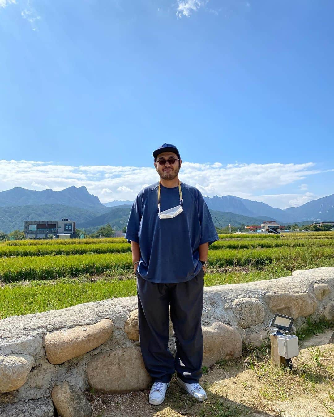 キム・ギバンのインスタグラム：「. 너무 좋았던 강원도~ 또 가자!!희야~~ . #실패가없는희바리가이드 #실패가없는희바리사진 #📷」