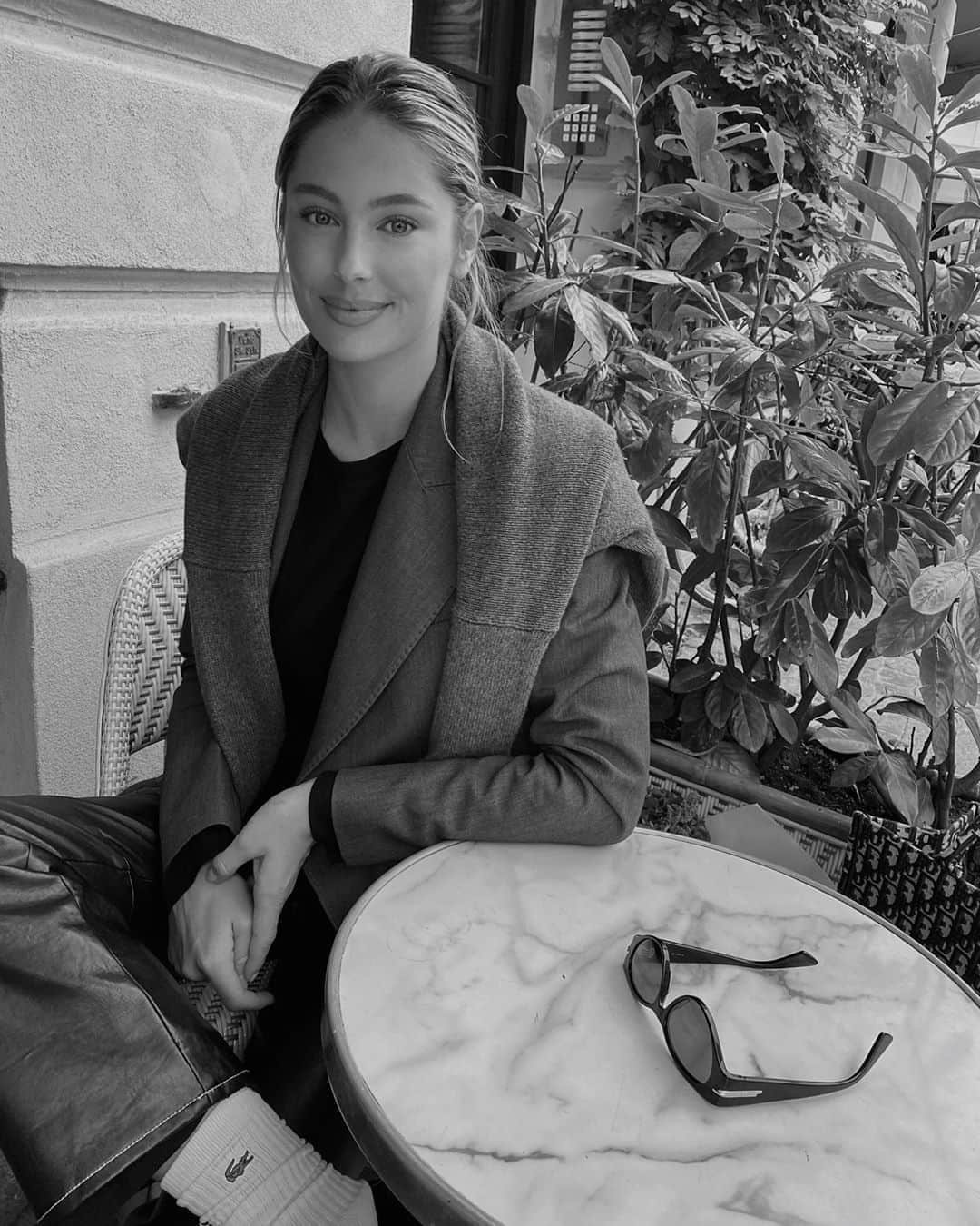 Mathilde Goehlerのインスタグラム：「Finally a date 🥰 @remeejackman」