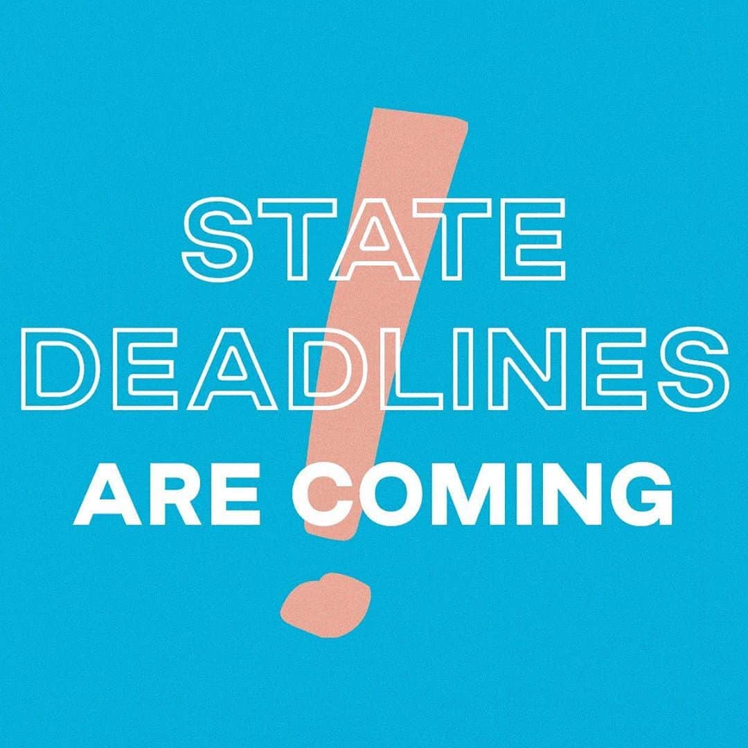 トムズシューズのインスタグラム：「It’s October, which means we’re coming up against state deadlines for voter registration and requesting mail-in ballots. Do you know when your state’s deadline is? Our partner @votedotorg has all the details on dates you need to know — state by state. Link in bio. #VoteReady」