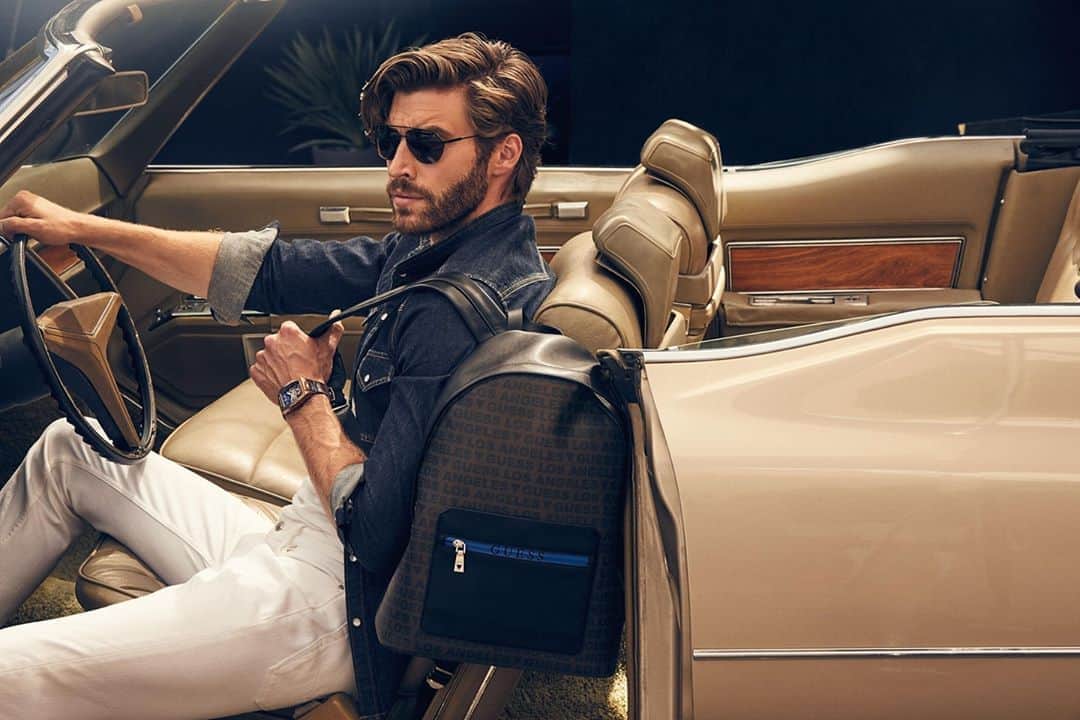 ゲスのインスタグラム：「new in: fall accessories for #GUESSMens (📸: @joshryanphotos)」