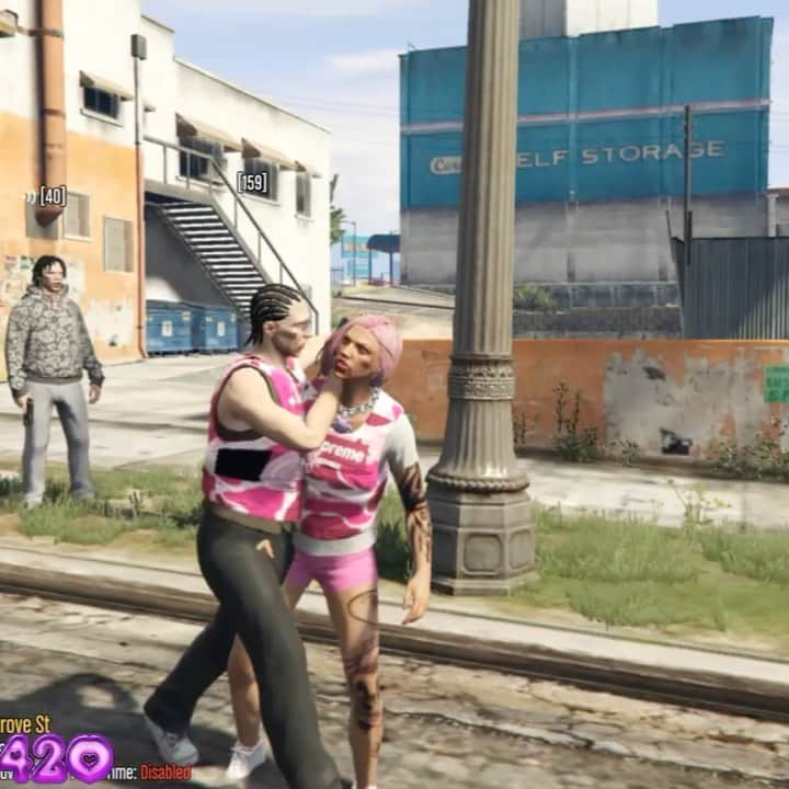 クレイショーンのインスタグラム：「I been streaming GTA RP for a couple weeks now! Follow my twitch: ‘Gamermom420’ and a/o @mystic_krypt for holding me back on this one because I was bout to kill his ass. BITCH MOB let’s goooooooo」