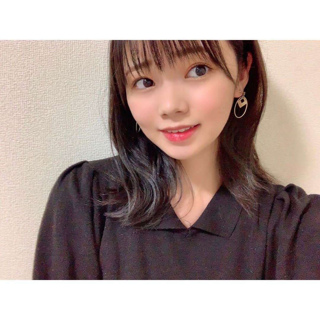 のインスタグラム：「外ハネるんるん✌️  #浜浦彩乃 #ヘアアレンジ #外ハネミディアム」