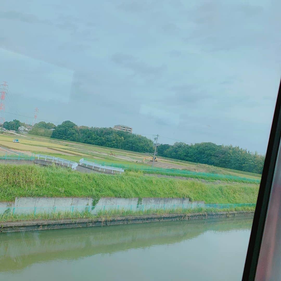 宮崎有妃さんのインスタグラム写真 - (宮崎有妃Instagram)「着いたぜ！ 刈谷市産業振興センター！ あいおいホール☺︎  13時GONGですよ。奥さん  #DEP  #wavepro」10月4日 10時45分 - kiyukizayami