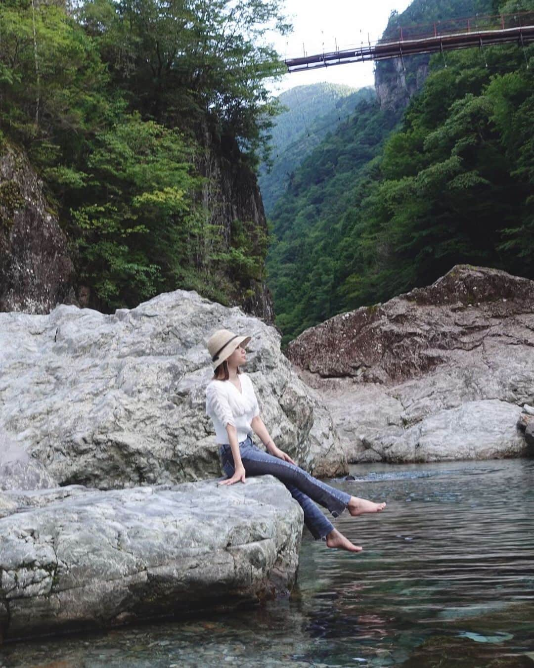 野田あず沙のインスタグラム：「今年は夏らしいことあんまり出来なかったけど、﻿ 川に行けたのは本当に良かったな☺︎﻿ ﻿ ﻿ ﻿ ﻿ ﻿ ﻿ ﻿ ﻿ ﻿ ﻿ ﻿ #みたらい渓谷 #天川村 #奈良 #nara #japan」