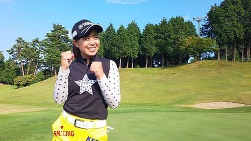 稲葉七海のインスタグラム：「今日で『ゴルフの花道』わたしのシリーズが終わりました⛳️🌈 ・ 約1ヶ月間見てくださった方、本当にありがとうございました!!!!! ・ 思ってた以上に反響が大きくてコースや練習場でたくさんの方に声をかけていただきました💖嬉しかったです^_^ ・ 静岡県民の私が広島の番組に出ていいのかなーって思ってましたが、ゴルフの花道の横山アナ、上野プロ、原プロ、スタッフの皆さん、そして見てくださった広島のみなさんのおかげで出演できてよかったなって思いました🥰🥰 ・ こんな素敵な番組に出ることができて光栄でした🤍 ・ また出たいな〜😏😏 ・ ・ ・ #ゴルフの花道#RCC中国放送 #尾道カントリー宇根山コース#yamahagolf#dancewith dragon#ダンスウィズドラゴン#39design#39デザインマットレス」