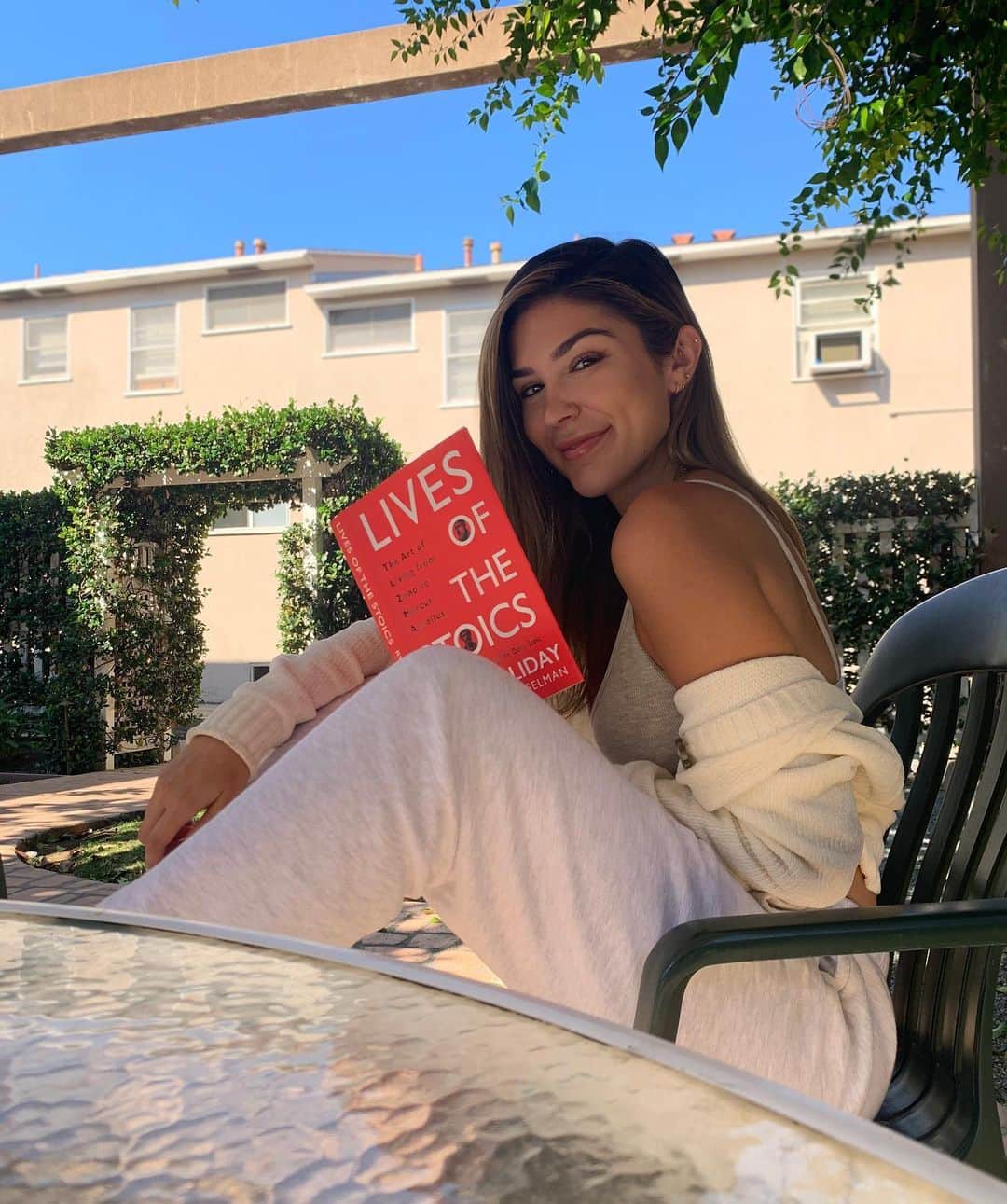 キャシー・ケリーのインスタグラム：「my fave stoic is epictetus. wbu?」