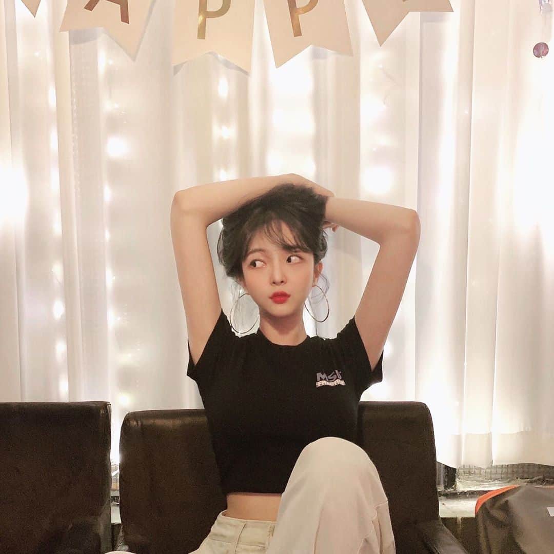 ユジョン のインスタグラム：「여기 내가 죠아하는 맥쥬집ㅎ」