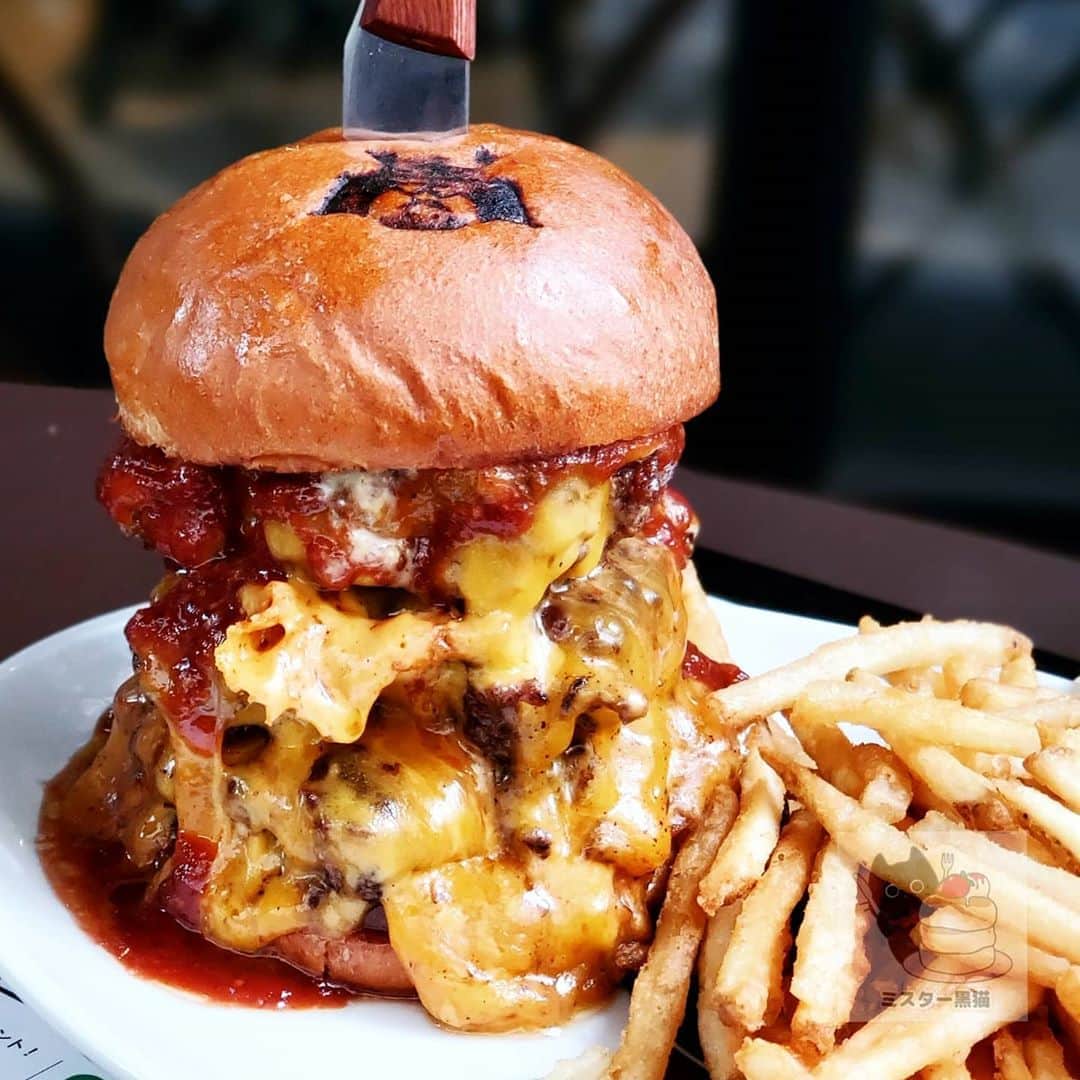 ミスター黒猫（黒猫仙人）のグルメインスタ