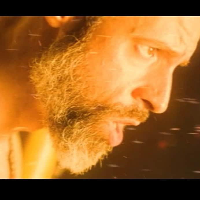 クリス・ドートリーのインスタグラム：「“Tearing through me like a bullet on adrenaline”- #worldonfire」